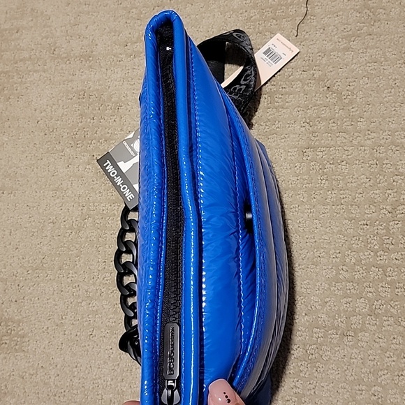 NWT BCBGeneration 2 in 1 Crossbody Puffer Bag, Blue - Picture 10 of 11